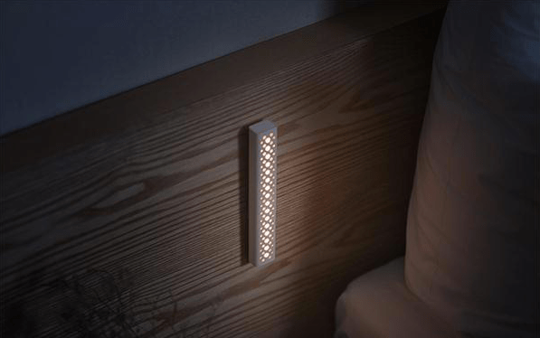 1萬臺のLEDインテリジェントライトで